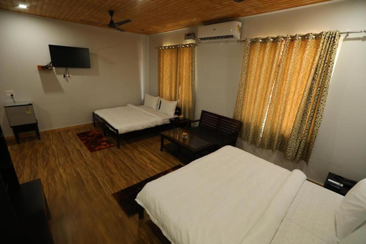 Le Roi Floating Huts & Eco Rooms Tehri New Tehri Kültér fotó